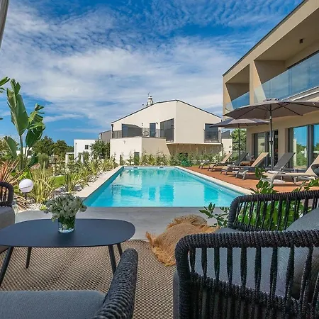 Holiday home Amorella Tar-Vabriga