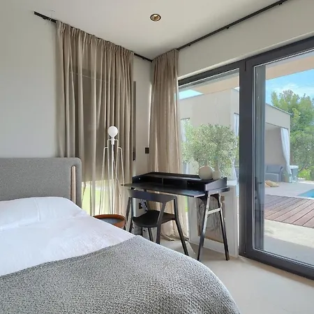 Holiday home Amorella Tar-Vabriga