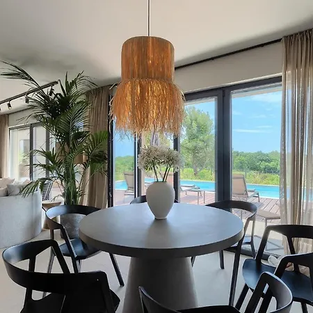 Holiday home Amorella *